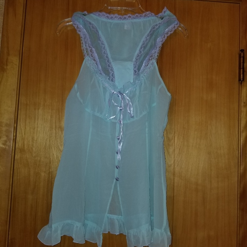 Victoria's Secrets vintage Nightie set